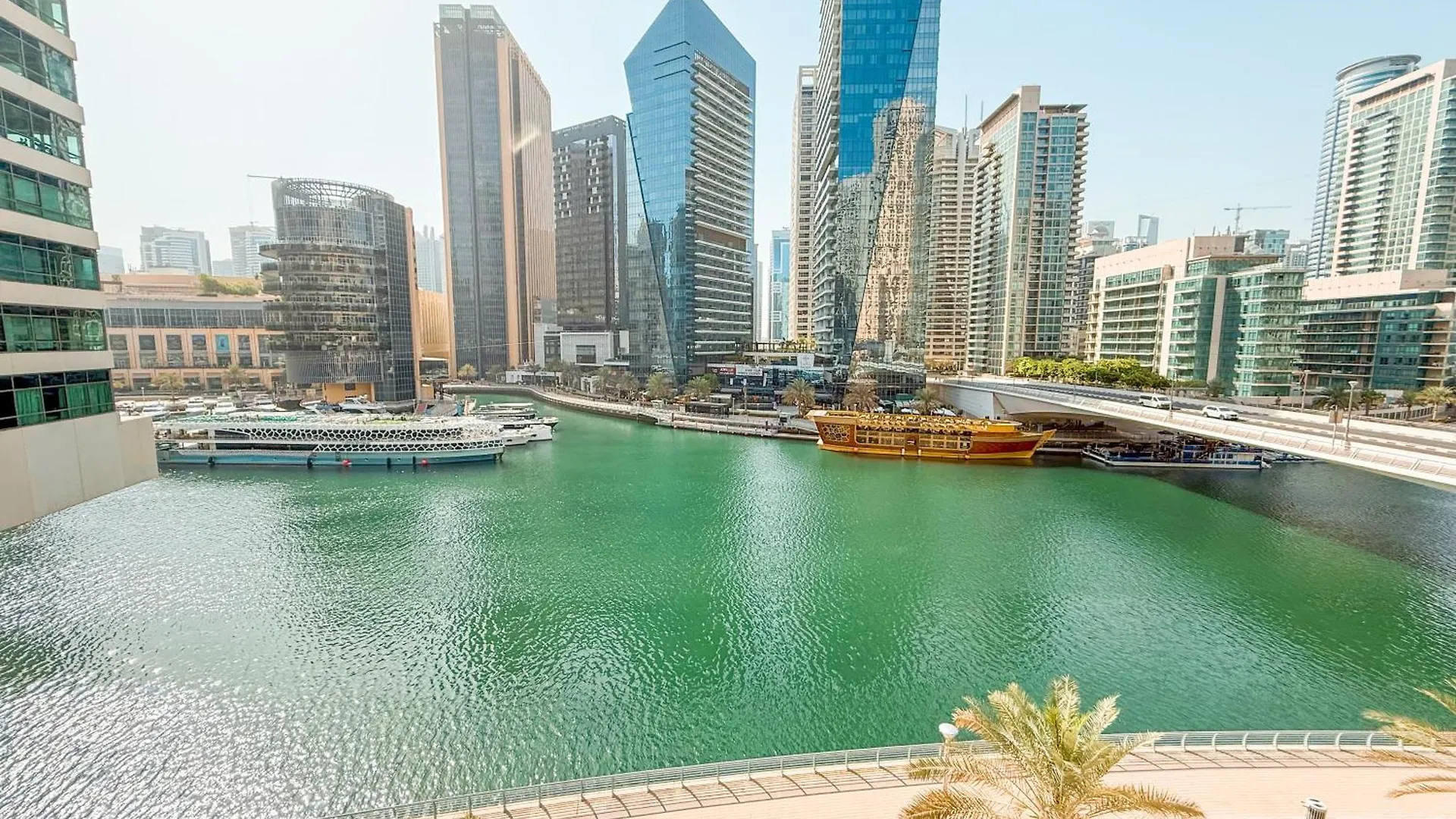Apartahotel Dubai Marina Promenade 1Br Apartment With Pool Near Jbr