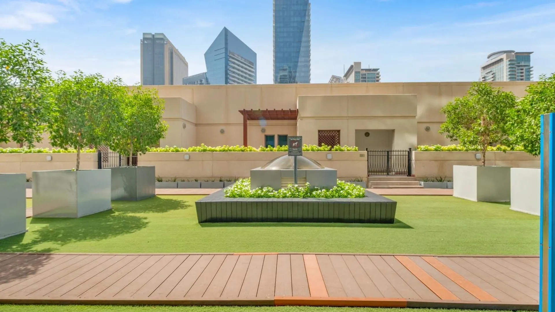 Dubai Marina Promenade 1Br Apartment With Pool Near Jbr