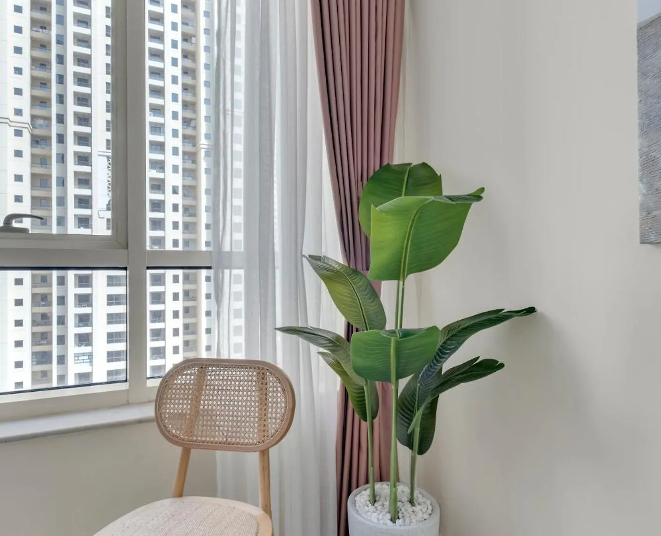 Dubai Marina Promenade 1Br Apartment With Pool Near Jbr Aparthotel
